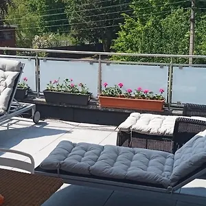  Holiday home Liege 4420 Rue Jean Jaures 45 Grande Maison Joyeuse Avec Terrasse 30m2 Pour 8 Personnes Maximum