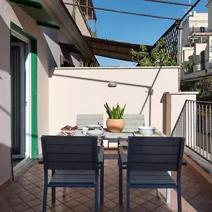 urbana-rooftop.it-romehotels.com/